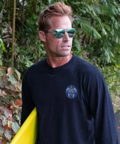 Lucky Olive Honu - Navy Long Sleeve Crewneck T-Shirt 5 Lucky Olive Honu - Navy Long Sleeve Crewneck T-Shirt -Freedom Style Shop 19f6bfcd 1011 4ea9 bdeb a93ae50cdaed