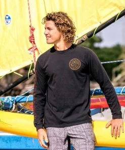 Golden Dragon - Black Long Sleeve Crewneck T-Shirt -Freedom Style Shop 56a0138f 8279 46f8 8d4a 910582c57936