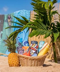 Maui Legend - Microfiber Beach Towel 12 Maui Legend - Microfiber Beach Towel -Freedom Style Shop 76deed3f 224a 4a66 b945 e83056d9356d 4