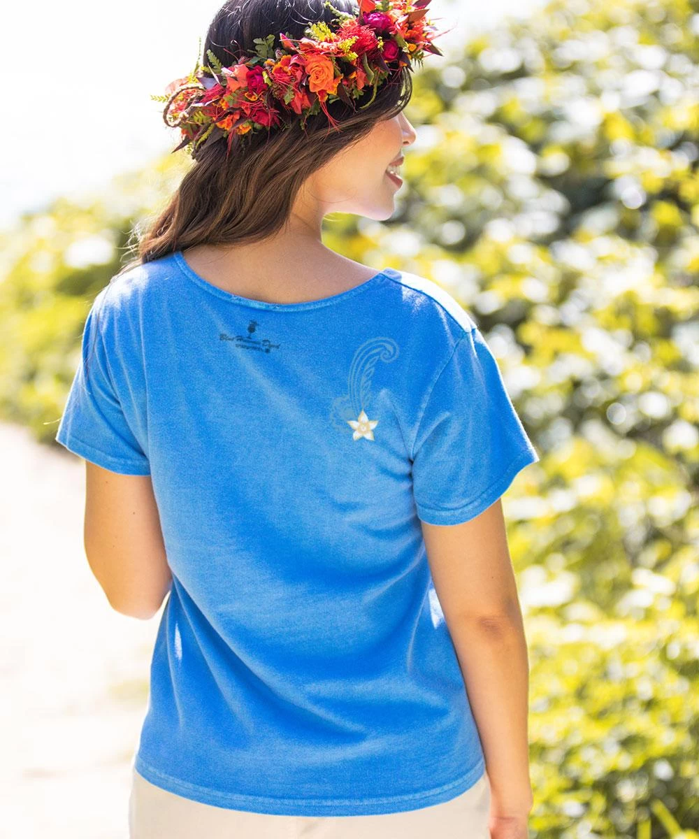 Hibiscus Lei Po’o - Blue Hawaii Dyed Short Sleeve Scoop Neck T-Shirt 4 Hibiscus Lei Po’o - Blue Hawaii Dyed Short Sleeve Scoop Neck T-Shirt - Image 2
